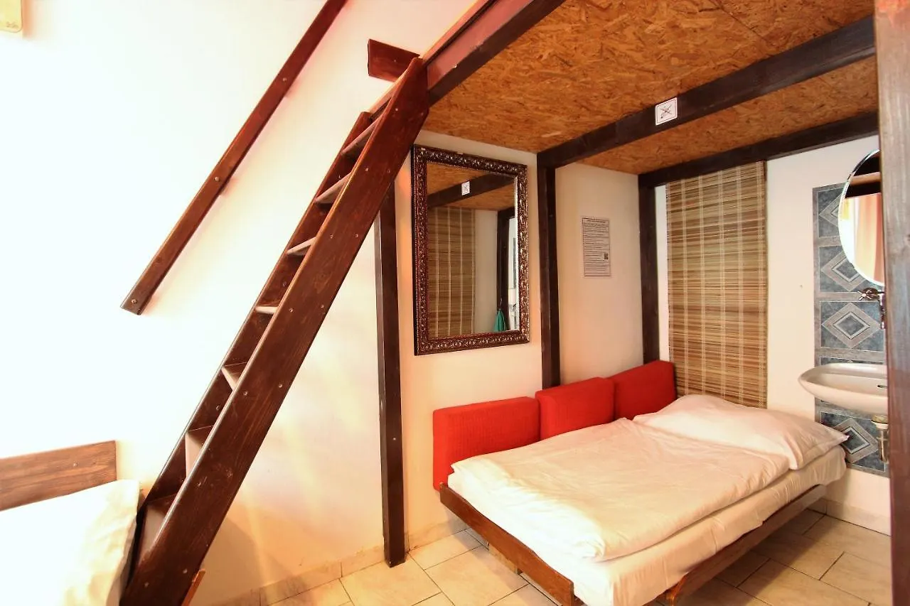 Hostel Marabou Prague